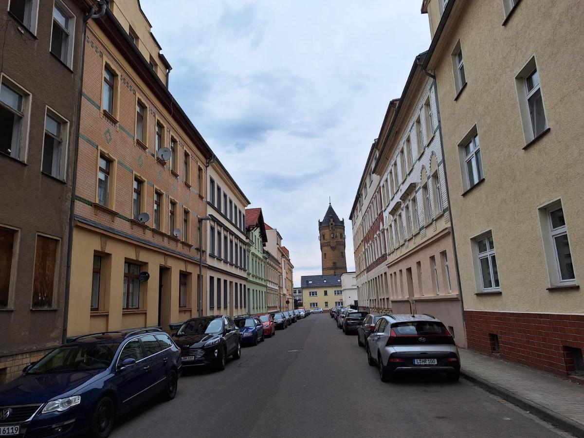 Schoene Zwei-Zimmer-Wohnung "W2" Mit 4 Einzelbetten Und Wlan In Zwenkau Bei Leipzig Im Neuseenland Eksteriør bilde